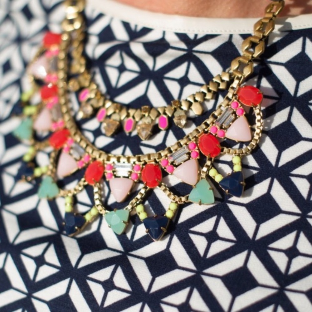 Stella & Dot | Retired BeautifullyColorful Jewel Tone Fanella StatementN… - Picture 15 of 16